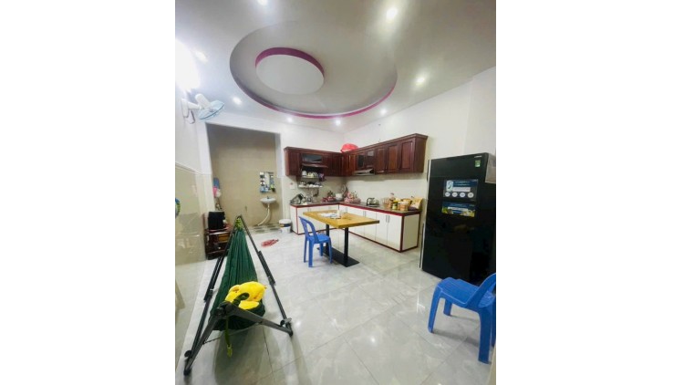 SÁT LÊ VĂN QUỚI, 60M2, 2 TẦNG, HẺM XE HƠI THÔNG, SỔ HOÀN CÔNG GIÁ NHỈNH 5 TỶ